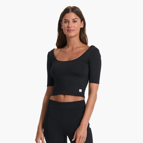 Vuori Tops - Vuori Lux Rib Avant Top, Black, Size Small